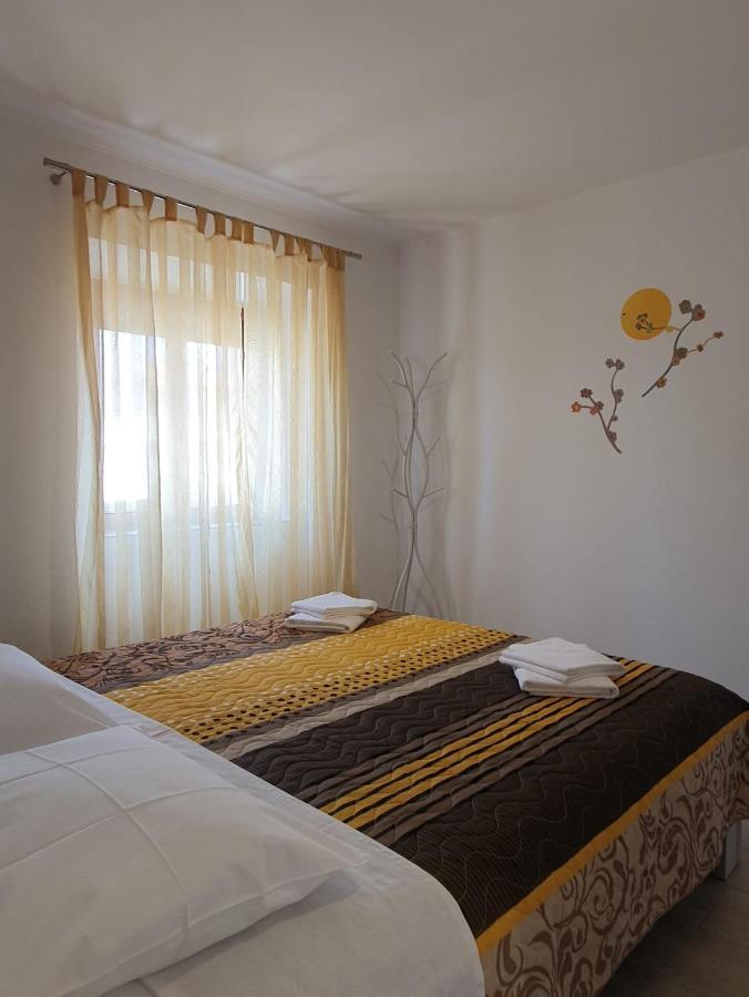 Apartman Mi Nerezine Exterior photo